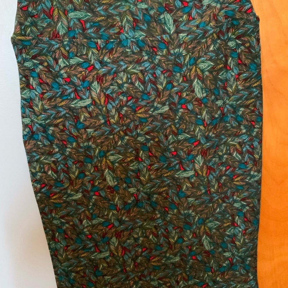 LuLaRoe Multicolor Leaf Skirt